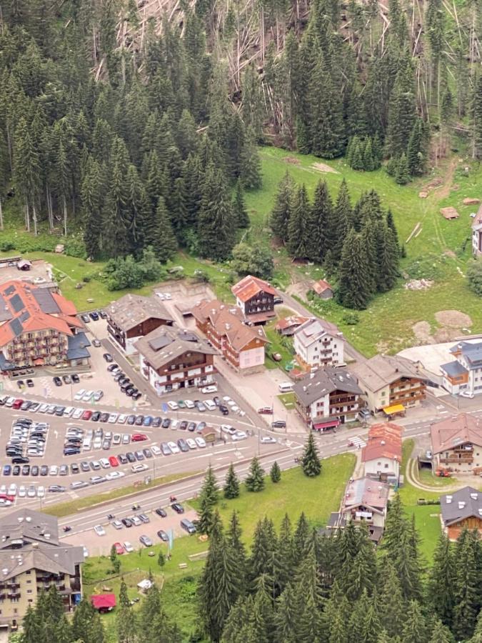 Casa Doleda Apartman Alba di Canazei Kültér fotó